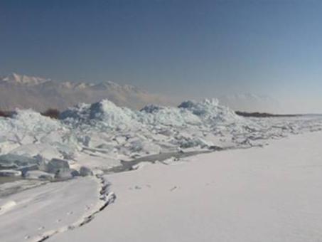 Frozen Utah Lake