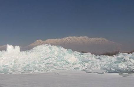 Frozen Utah Lake