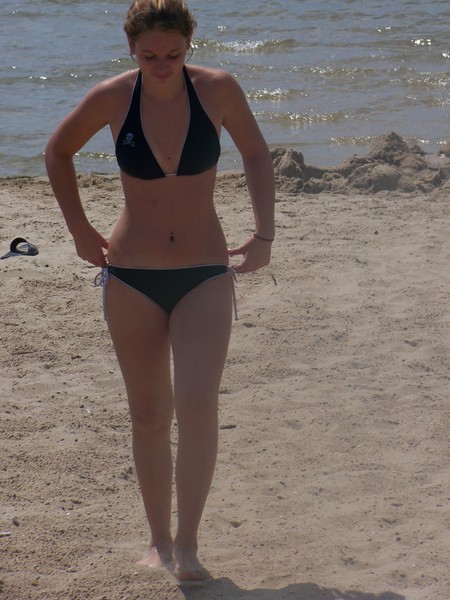 sweet lookin' girl on the beach