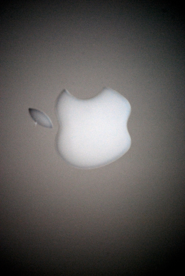 Edited Picture of the Apple on my powerbook