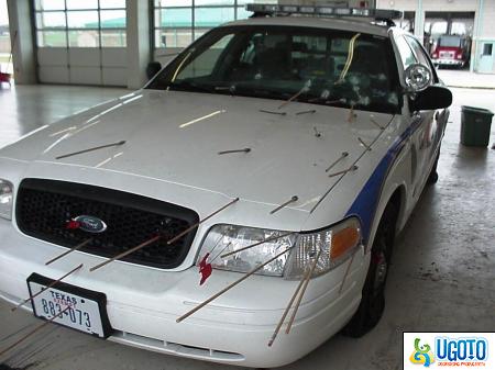 police car attacked by the Indians in Texas