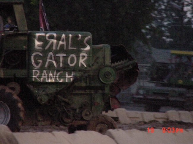 car - Egals Gua Gator Ranch