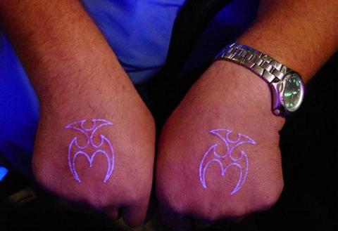 Glowing Tattoo's