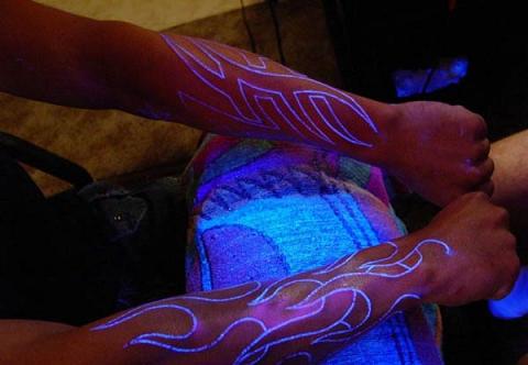 Glowing Tattoo's