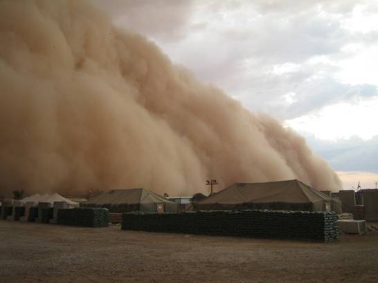 huge sand storm in iraq!!!