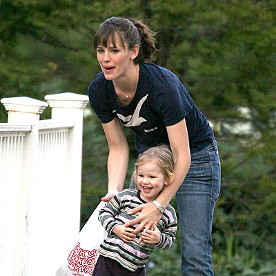 Jennifer Garner with Violet