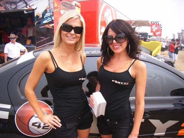 Sexy Girls and Cars