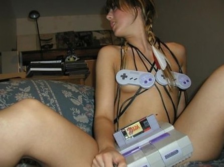Hot Chicks With Videogames