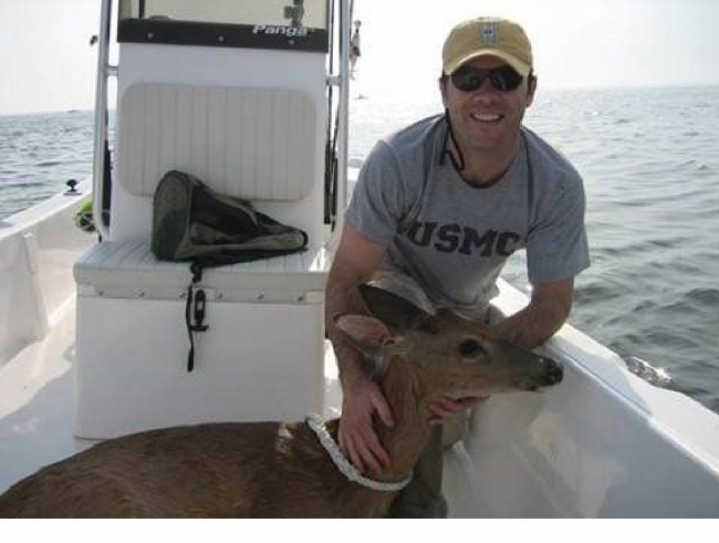 Guy catches this 1.5 miles off shore