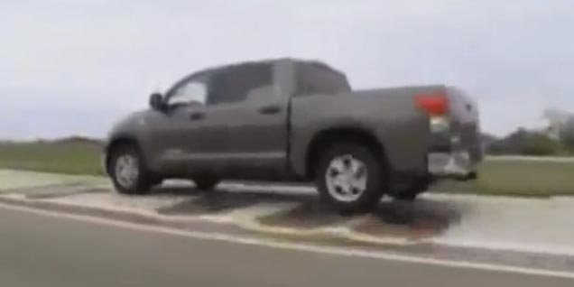 Pickup Truck Twerking