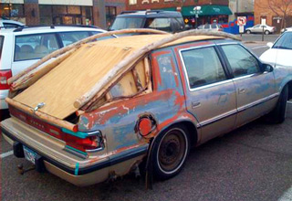 Who needs for a mechanic? A redneck will fix your car for a six-pack!