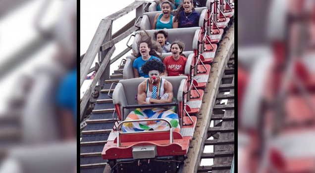 If we're handing out awards for Most Photogenic, then these theme park visitors easily win my vote