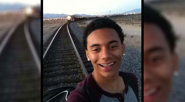 selfie with oncoming train