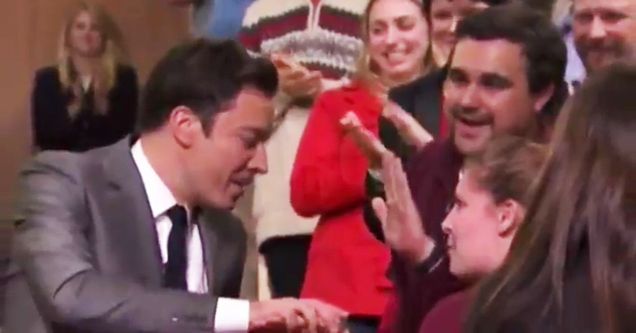 jimmy fallon leaves fan hanging