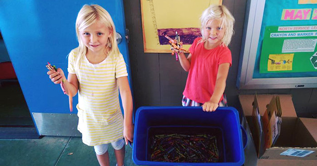 Dad Finds Brilliant Way To Reuse Leftover Crayons From Restaurants And Schools!