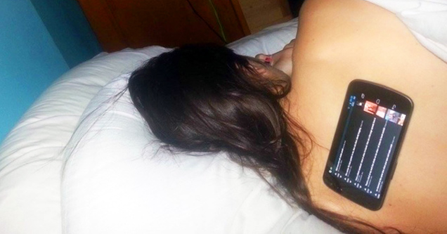 24 Couples That Single People Want To Punch In The Face