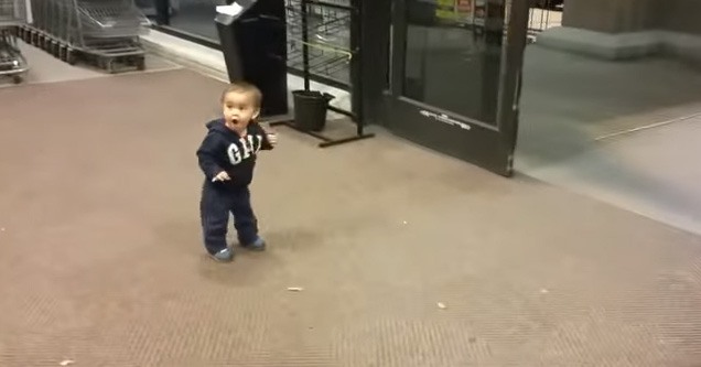 Little Kid Amazed After First Encounter With Automatic Doors