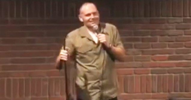 Bill Burr Has Hilarious Off-The-Cuff Exchange With A Blind Member of His Audience