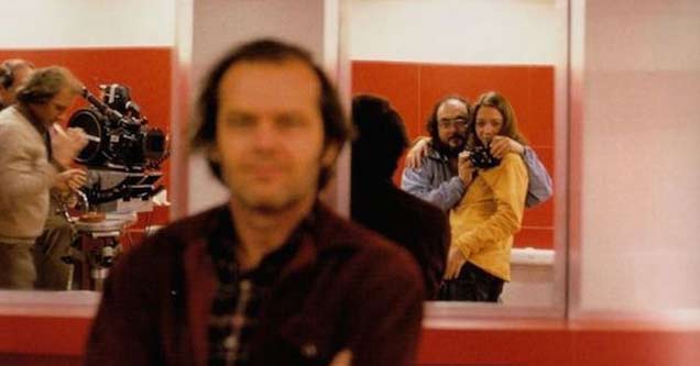 11 Rare Vintage Selfies of Famous People!