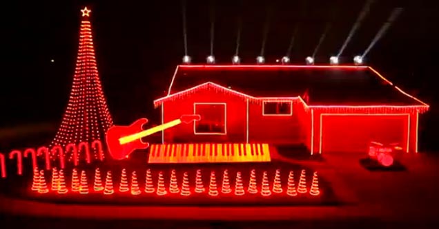 Spectacular Star Wars Themed Christmas Light Show