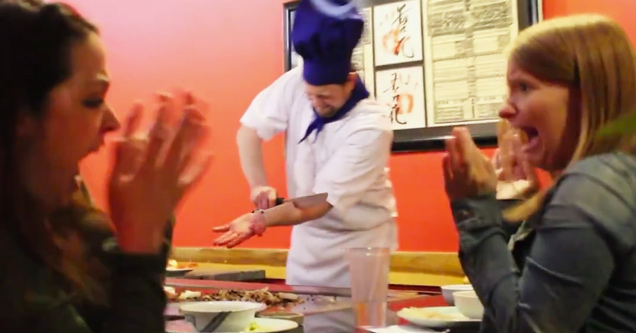 Guy Cuts Arm Off at Restaurant - Funny Video | eBaum's World