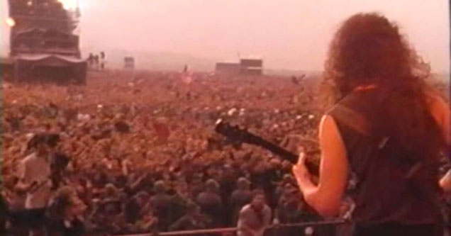 Metallica playing to 500000 people in moscow at the monsters of rock concert