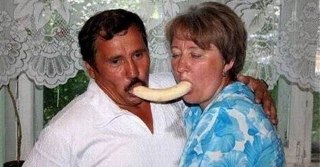 a couple eating a banana like lady and the tramp