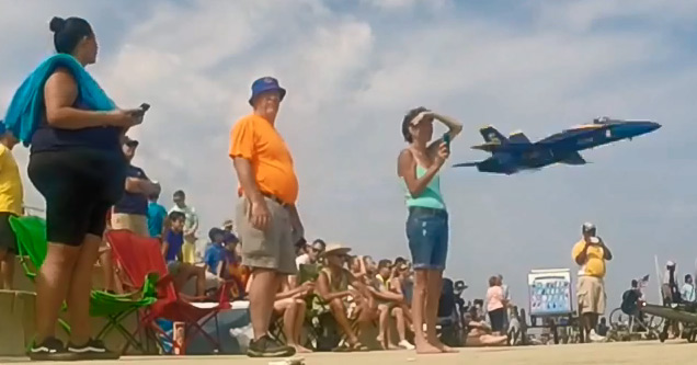 Blue Angel Scares The Crap Out of Spectators