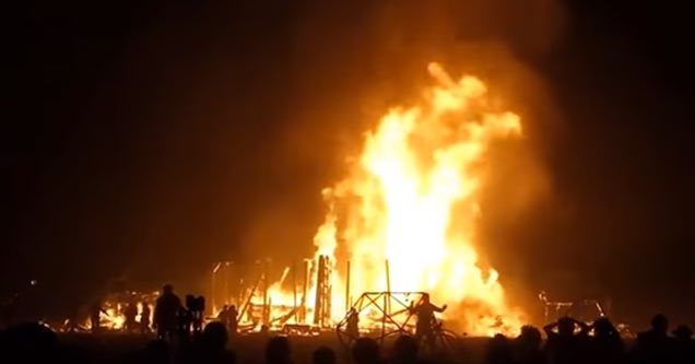 Guy Dies After After Running Into A Blazing Effigy On The Final Night At Burning Man