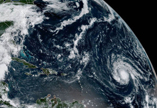 A Plane Just Flew Through Hurricane Irma And Saw This Horrifying Sight