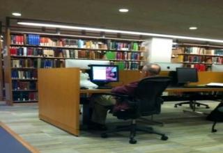 23 People Caught Looking At Porn In Public | eBaum's World