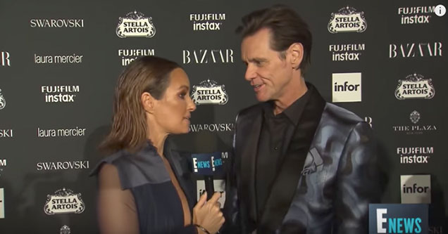 Jim Carrey triggers a ENews reporter during New York fashion Week