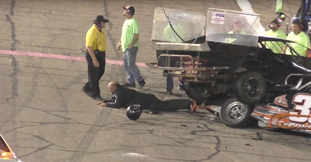 fight breaks out during a figure 8 race