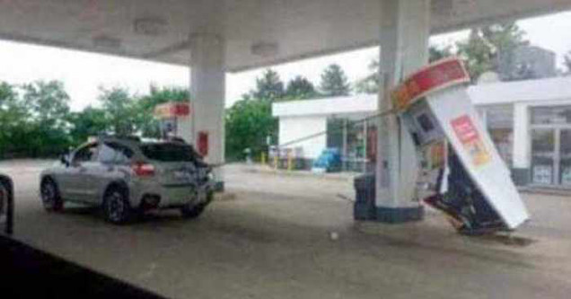 Celebrate Oregon's New Gas Pumping Law With These Gas Station Fails