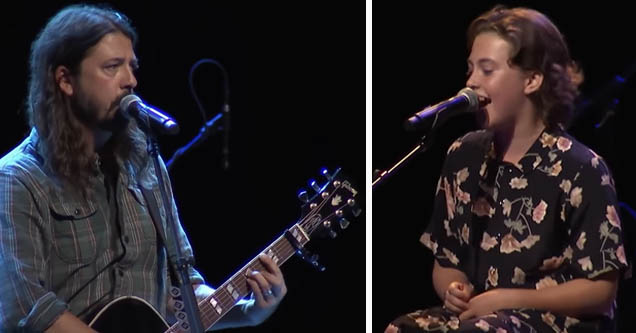 Dave Grohl brings daughter, Violet, onstage to sing Adele cover together