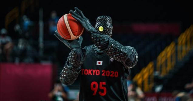 Japanese basketball robot