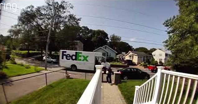 fedex driver throwing packages