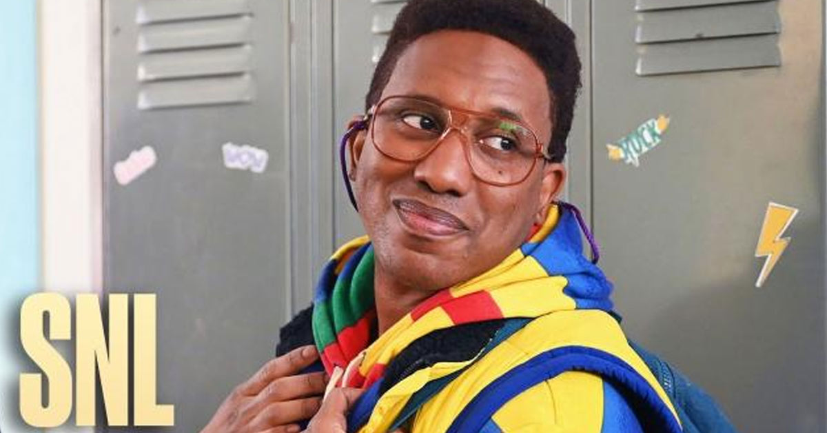 Chris Redd as 'Urkel' in SNL parody of a gritty sitcom reboot