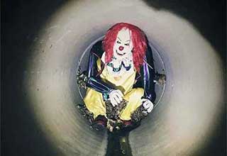 Creepy images - clown in drain