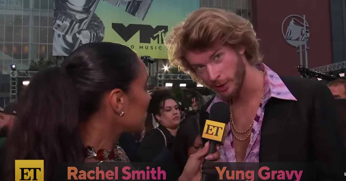 yung gravy talks about milfs on the red carpet