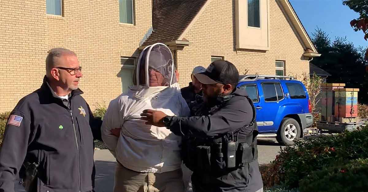 woman arrested for unleashing bees on police serving her eviction notice