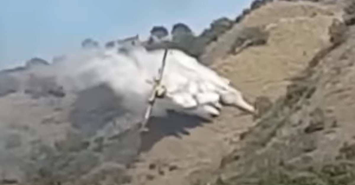 firefighting airplane crashes