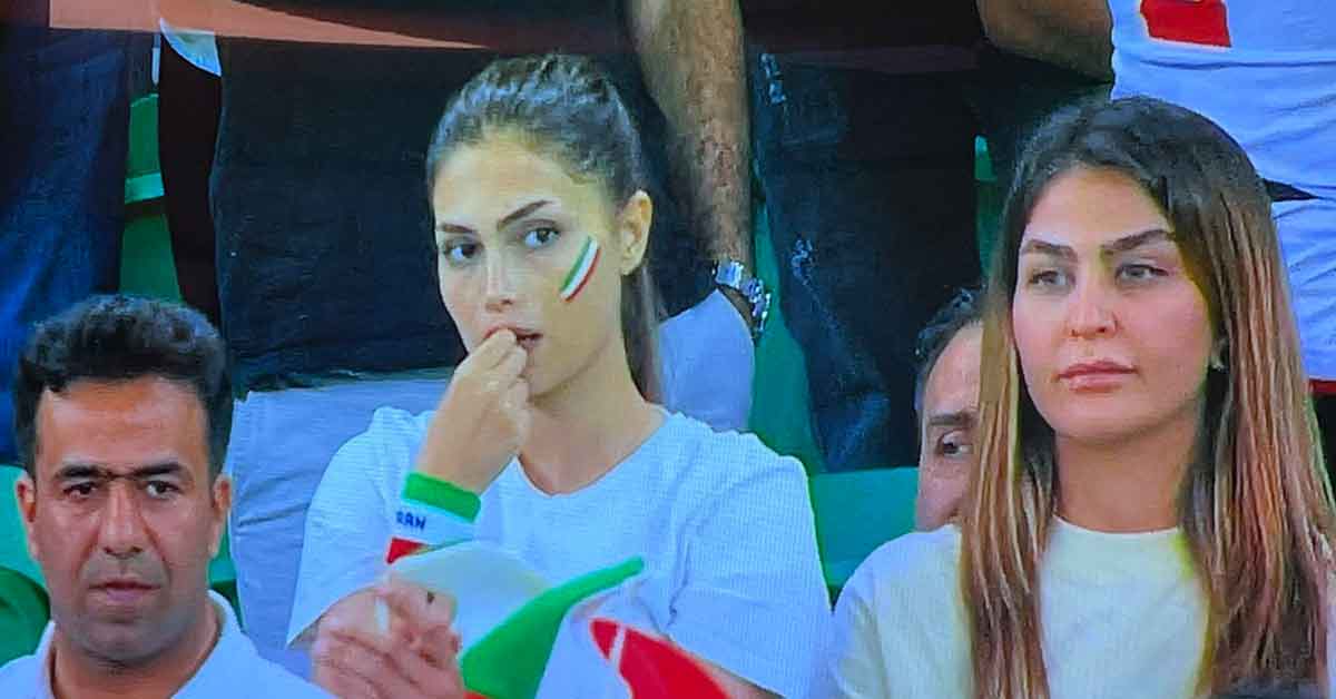 iranian woman breaks hearts at the world cup