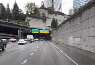 seattle off-ramp that has caused numerous car crashes