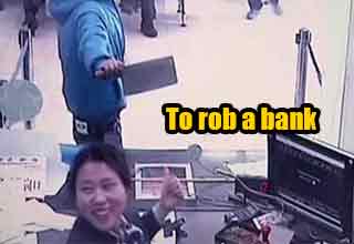 man who tired to rob a bank with a knife