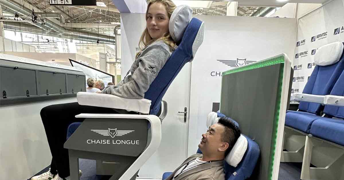 new airline seat design is perfect for people who love to smell farts