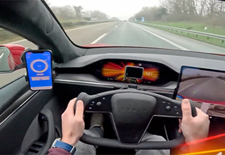 Dude Performs Tesla Model S Autobahn Speed Test