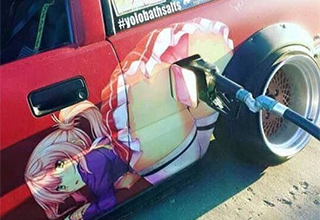 41 Crazy Car Mods People Saw On Their Drive Home