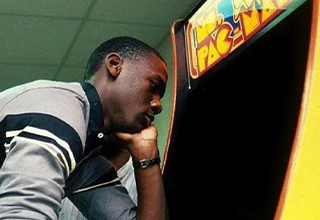 <p>While the '80s may be defined by neon colors, indoor smoking, and arcades, the reality is well, almost exactly that — just take a look at several of the stunning pictures snapped during the decade.&nbsp;</p><p><br></p><p>From Michael Jordan dropping by the arcade to Madonna's first tour with the Beastie Boys, here are 21 crazy photos from the 1980s.&nbsp;</p>