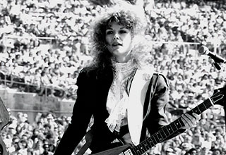 <p>The iconic ladies of rock n' roll have become synonymous with '80s excellence.&nbsp;</p><p><br></p><p>From Joan Jett shredding her guitar to Kate Bush leaving us "Blow[n] Away" with her vocal prowess, women not only dominated the charts but dared to define pop culture as a whole, leaving an impact still felt to this day.</p><p><br></p><p>From Debbie Harry tearing it up onstage to Whitney Houston flashing a smile between takes of one of her most iconic music videos, here are 22 photos of '80s lady rockers.&nbsp;</p>